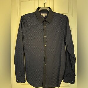Express button up that is fitted. Never worn. Excellent condition.